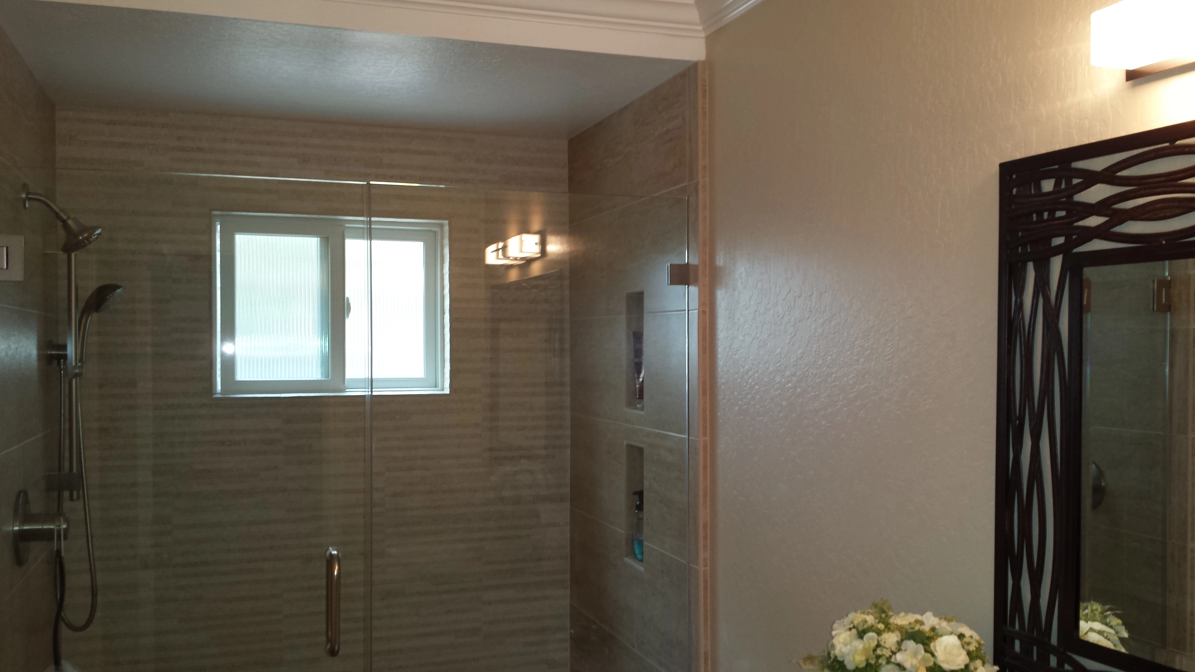 Mt. Shasta home before whole house remodel